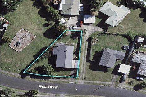 Photo of property in 12 Rata Street, Waiuku, 2123