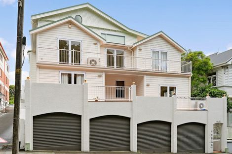 Photo of property in 18a Hill Street, Thorndon, Wellington, 6011