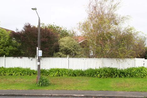 Photo of property in 1a Sale Street, Howick, Auckland, 2014