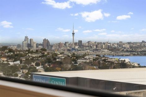 Photo of property in Sugar Lane Apartments, 11/31 Rawene Road, Birkenhead, Auckland, 0626