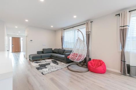 Photo of property in 10 Matiki Road, Flat Bush, Auckland, 2019