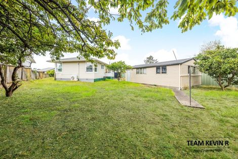 Photo of property in 5 Tairere Crescent, Rosehill, Papakura, 2113