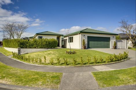 Photo of property in 2 Hanna Place, Havelock North, 4130