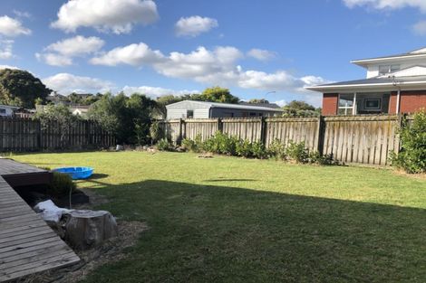 Photo of property in 63 Butterworth Drive, Glendene, Auckland, 0602