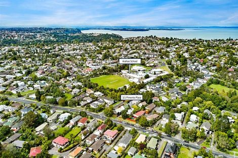 Photo of property in 3/1 Pimento Place, New Lynn, Auckland, 0600