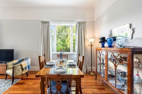 Photo of property in 24 Examiner Street, Nelson, 7010