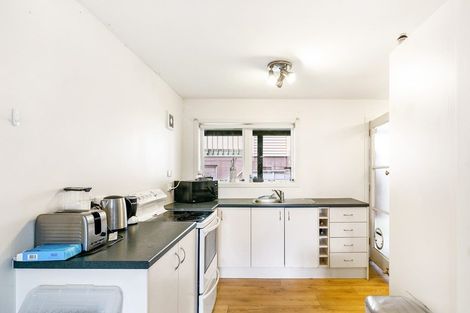 Photo of property in 1 Jacaranda Avenue, Beach Haven, Auckland, 0626