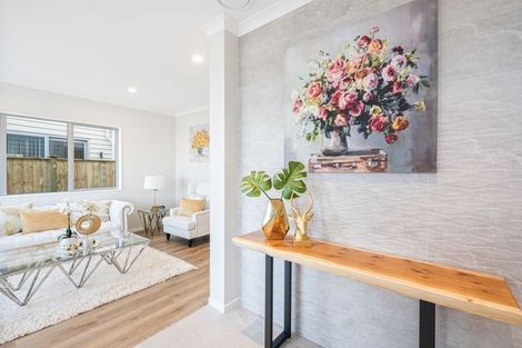 Photo of property in 60 Hikuawa Road, Flat Bush, Auckland, 2019