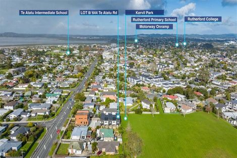 Photo of property in 6/644 Te Atatu Road, Te Atatu Peninsula, Auckland, 0610