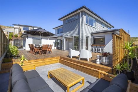 Photo of property in 29 Ken Douglas Drive, Aotea, Porirua, 5024