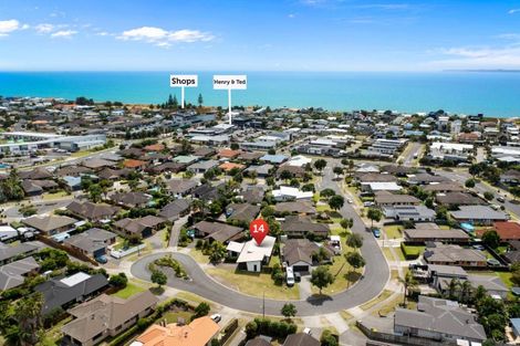 Photo of property in 14 Sarah Place, Papamoa Beach, Papamoa, 3118