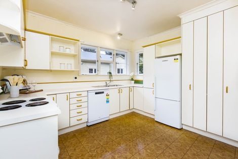 Photo of property in 1022 Fergusson Drive, Clouston Park, Upper Hutt, 5018