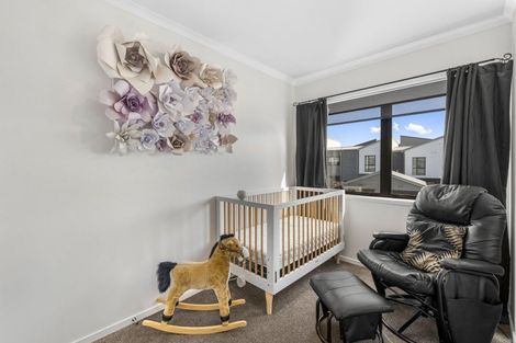 Photo of property in 14 Malcolm Calder Road, Hobsonville, Auckland, 0616