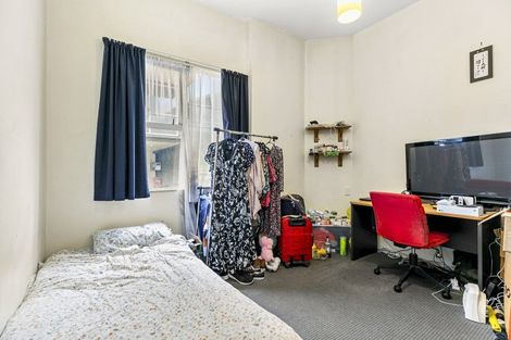 Photo of property in 1/27 Drummond Street, Mount Cook, Wellington, 6021