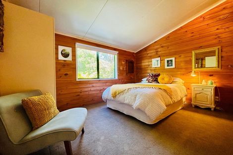 Photo of property in 185 Anzac Road, Waitakere, Auckland, 0816