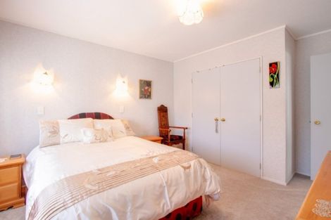 Photo of property in 2/29 The Esplanade, Westshore, Napier, 4110