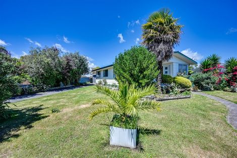 Photo of property in 32 Cortes Crescent, Flaxmere, Hastings, 4120