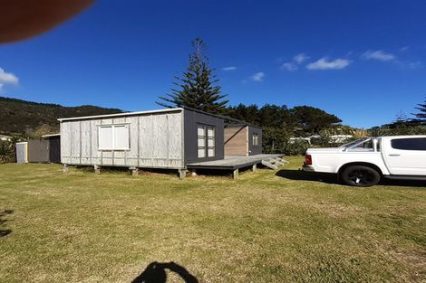 Photo of property in 11b Centreway Road, Port Waikato, 2695