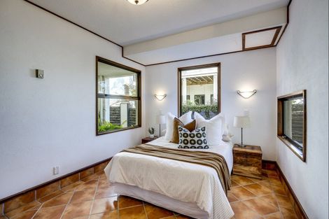 Photo of property in 74 Le Quesne Road, Bay View, Napier, 4104