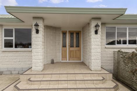 Photo of property in 281 Waihi Road, Hawera, 4673