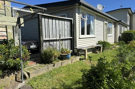 Photo of property in 3 The Track, Plimmerton, Porirua, 5026