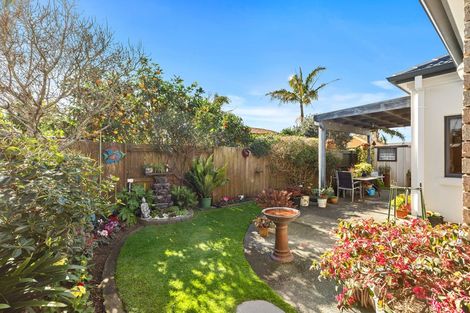 Photo of property in 21 Kahira Crescent, Papamoa Beach, Papamoa, 3118