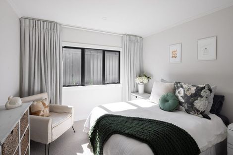 Photo of property in 23 Rich Rise, Havelock North, 4130