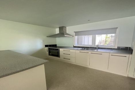 Photo of property in Kingsgate Flats, 10 Austin Street, Mount Victoria, Wellington, 6011