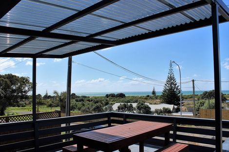 Photo of property in 3 Saint John Street, Matata, Whakatane, 3194