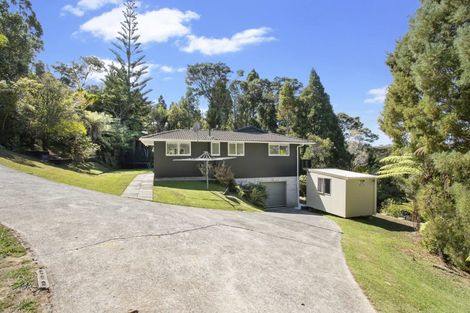 Photo of property in 35 Takahe Road, Titirangi, Auckland, 0604