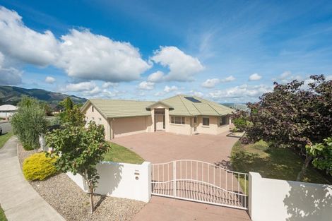 Photo of property in 43 Covent Drive, Stoke, Nelson, 7011