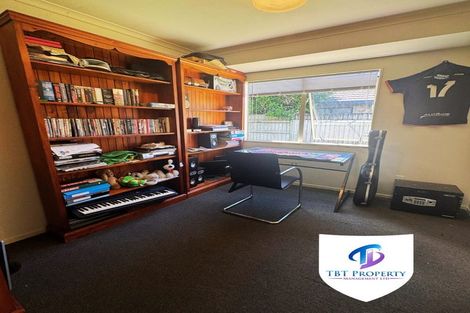 Photo of property in 10 Portrush Lane, Takanini, 2112