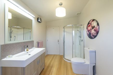 Photo of property in 71 Westreca Ridge Lane, Queensberry, Cromwell, 9383