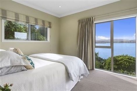 Photo of property in 43 Pendennis Point, Camborne, Porirua, 5026