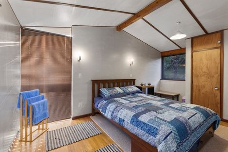 Photo of property in 117 Dowse Drive, Maungaraki, Lower Hutt, 5010