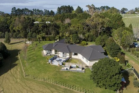 Photo of property in 142 Shelly Beach Road, Shelly Beach, Helensville, 0874