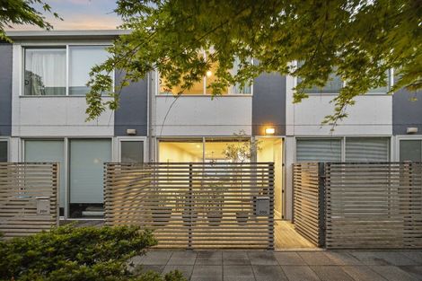 Photo of property in 20g Fisher-point Drive, Auckland Central, Auckland, 1010