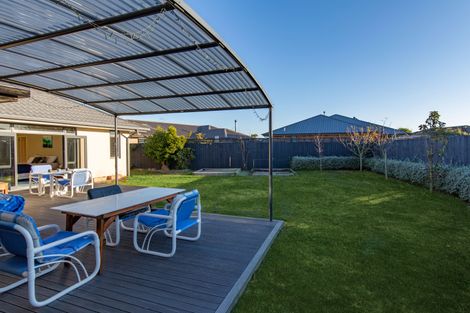 Photo of property in 16 Rembrandt Drive, Rolleston, 7614