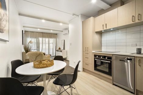 Photo of property in 2/9g East Street, Papakura, 2110