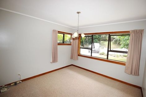 Photo of property in 37 Thorburn Avenue, Red Beach, 0932