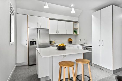 Photo of property in 1/176 Mcleod Road, Te Atatu South, Auckland, 0610