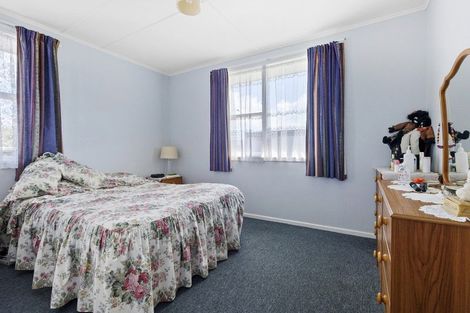 Photo of property in 82 Warspite Avenue, Cannons Creek, Porirua, 5024