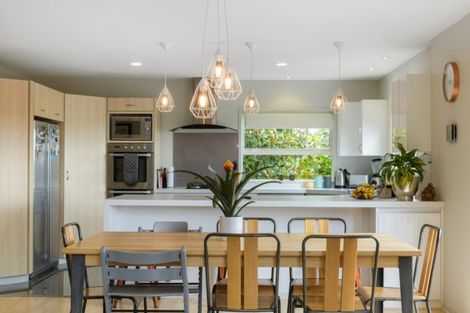 Photo of property in 64 Little John Drive, Bellevue, Tauranga, 3110