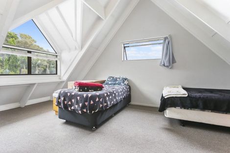 Photo of property in 10a Panama Road, Mount Wellington, Auckland, 1062