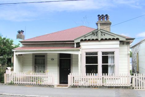 Photo of property in 140 Russell Terrace, Berhampore, Wellington, 6023