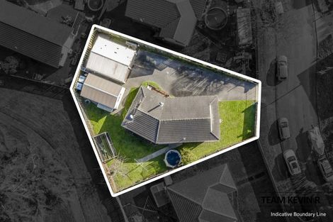 Photo of property in 11 Cadiz Place, Red Hill, Papakura, 2110