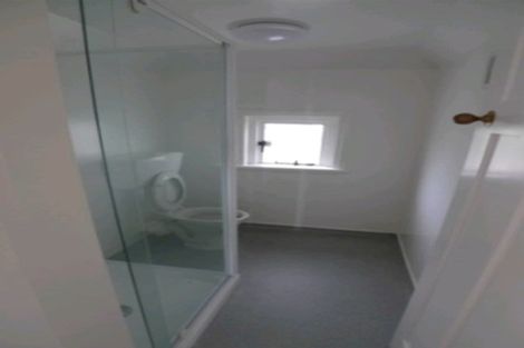 Photo of property in 5 Kinross Street, Kelburn, Wellington, 6012