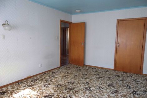 Photo of property in 1/32 Wallace Road, Papatoetoe, Auckland, 2025