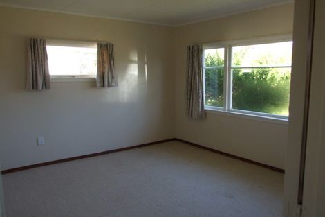 Photo of property in 4 Galway Avenue, Hokowhitu, Palmerston North, 4410
