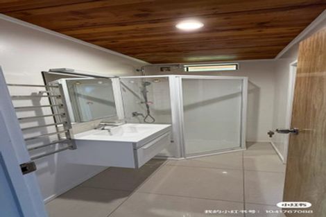 Photo of property in 115 Chelsea View Drive, Chatswood, Auckland, 0626